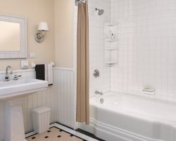 Bath Fitter